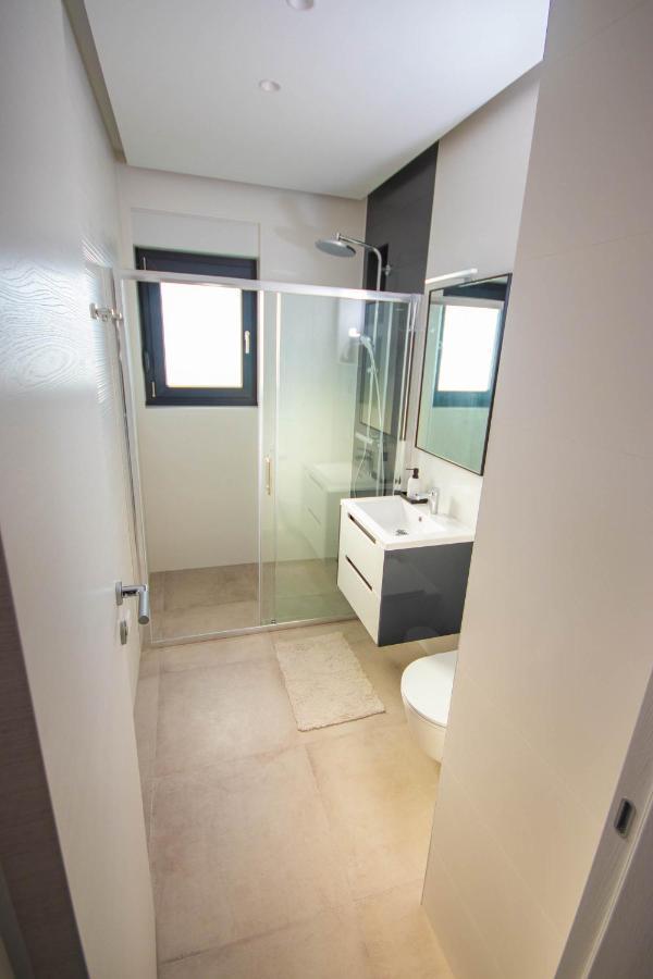 Apartmani Le-Lu Kaštela Exterior foto